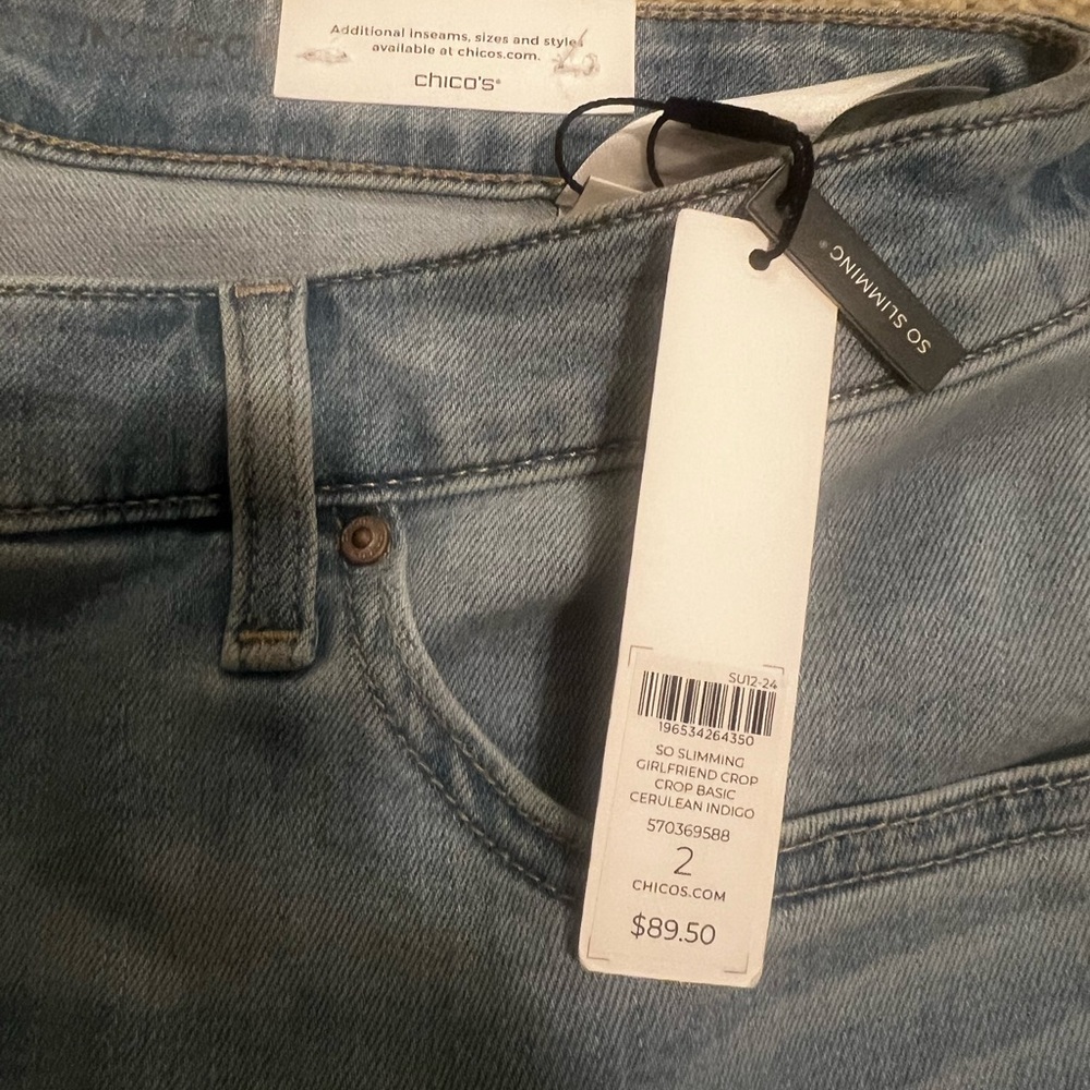 Chico's Light Blue So Slimming Crop Jeans. Size 2. Never worn.